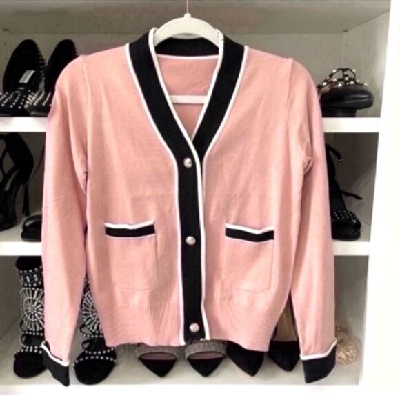 Women's Elegant Herringbone Lace Knit Cardigan Size one size - Picture 1 of 10